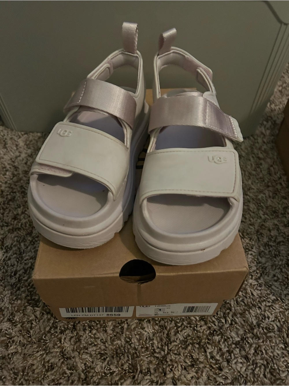 UGG Kids Golden Glow sandal